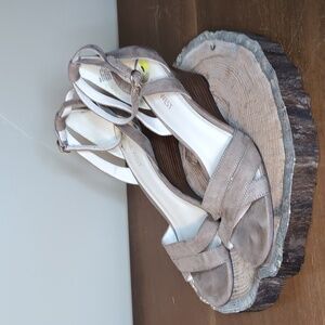NINE WEST wedge heels with ankle strap- suede nude